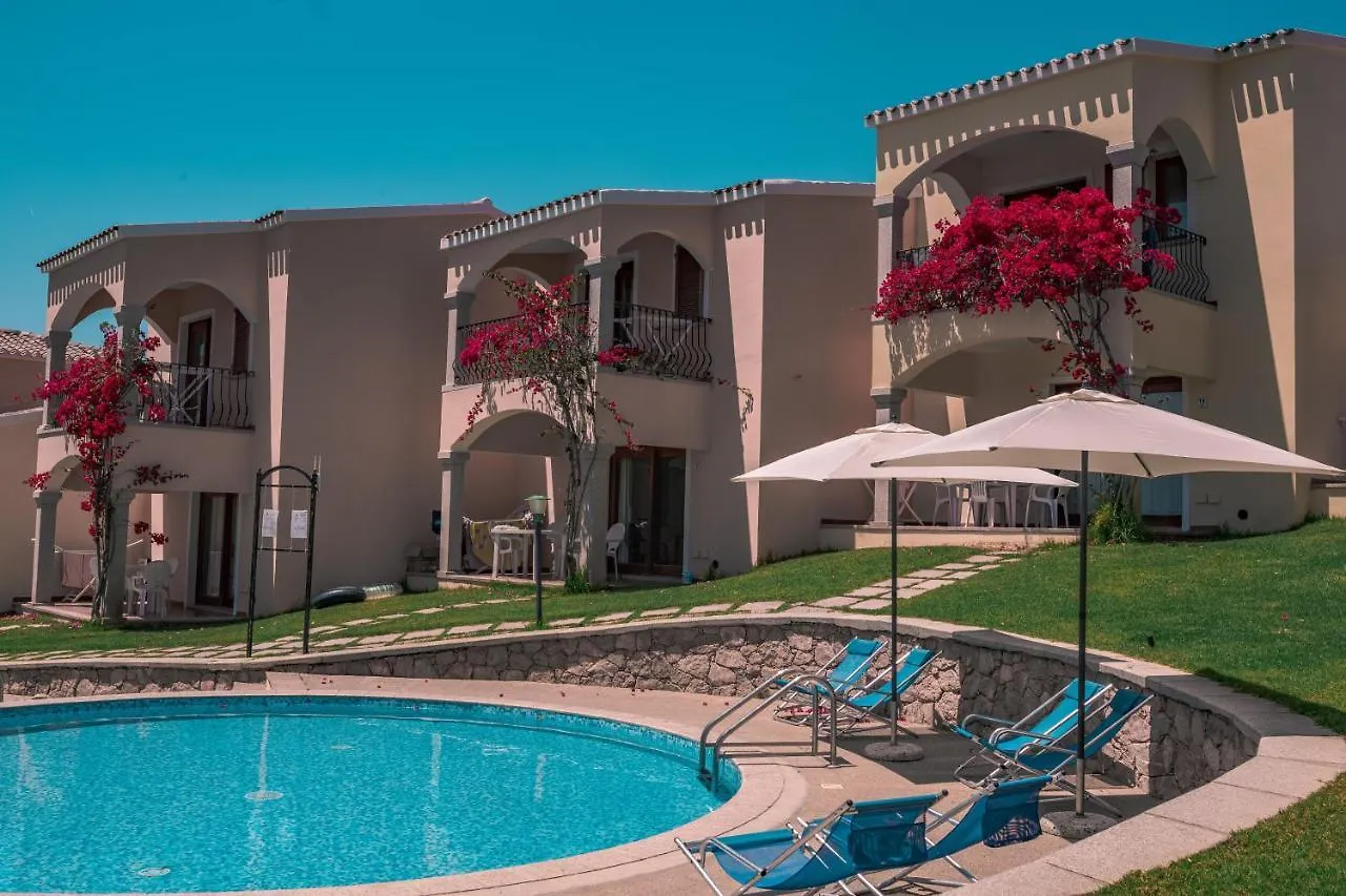 Fantastic Residenza Badus 1 Bedroomapart Sleeps 4 Plus Possible Child Bed No0815 Italia