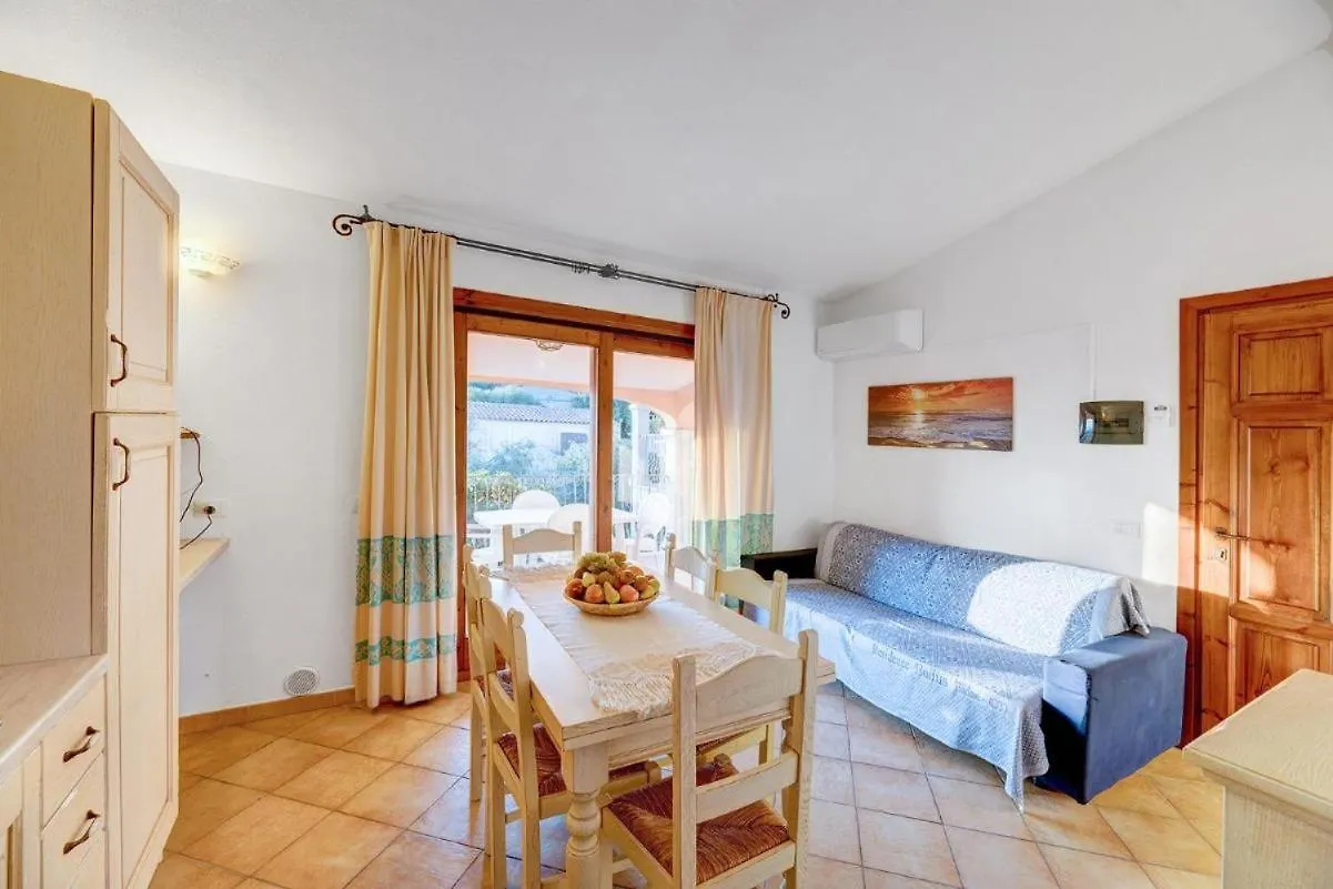 Fantastic Residenza Badus 1 Bedroomapart Sleeps 4 Plus Possible Child Bed No0815