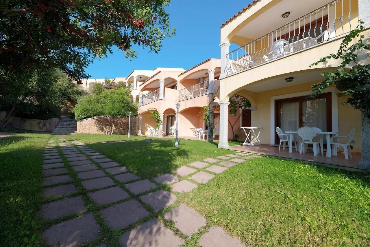 Fantastic Residenza Badus 1 Bedroomapart Sleeps 4 Plus Possible Child Bed No0815 0*, Badesi