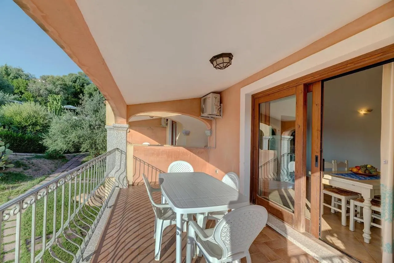 Fantastic Residenza Badus 1 Bedroomapart Sleeps 4 Plus Possible Child Bed No0815 Italia